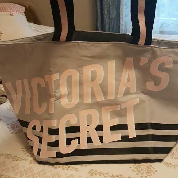 Victoria's Secret Handbags - VS tote